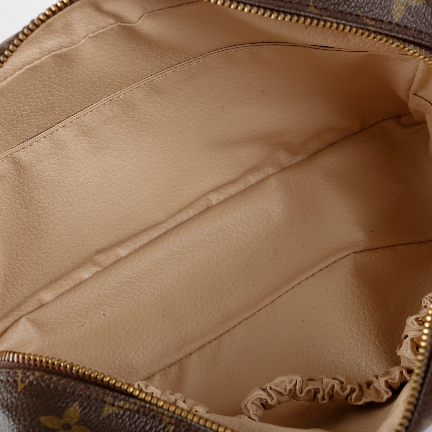 Trousse 23 Toiletry Monogram