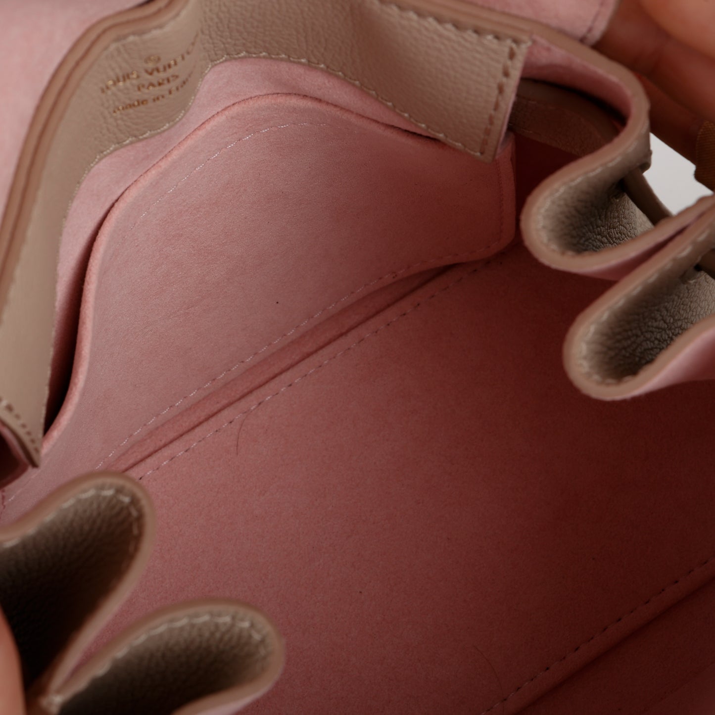 LockMe Ever BB, Greige Grained Calfskin