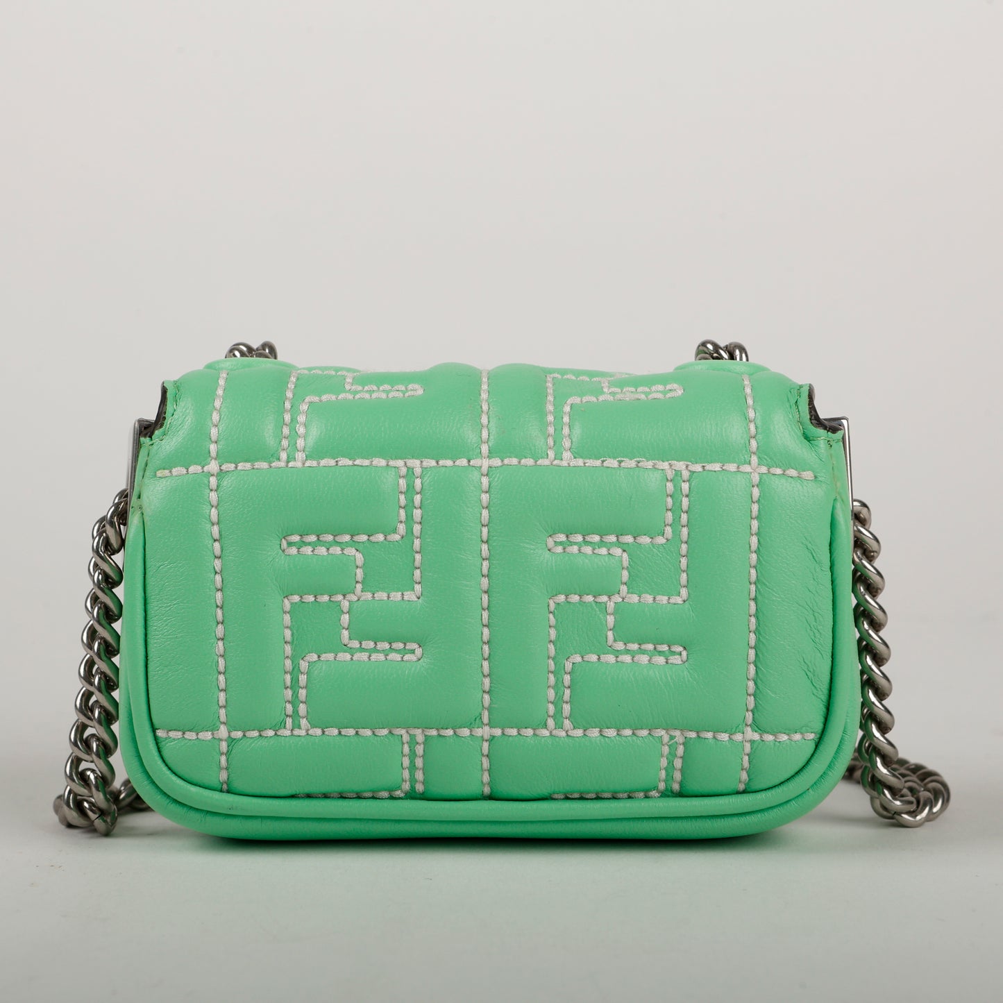 Bauguette Card Holder On Chain, Edamame 11001
