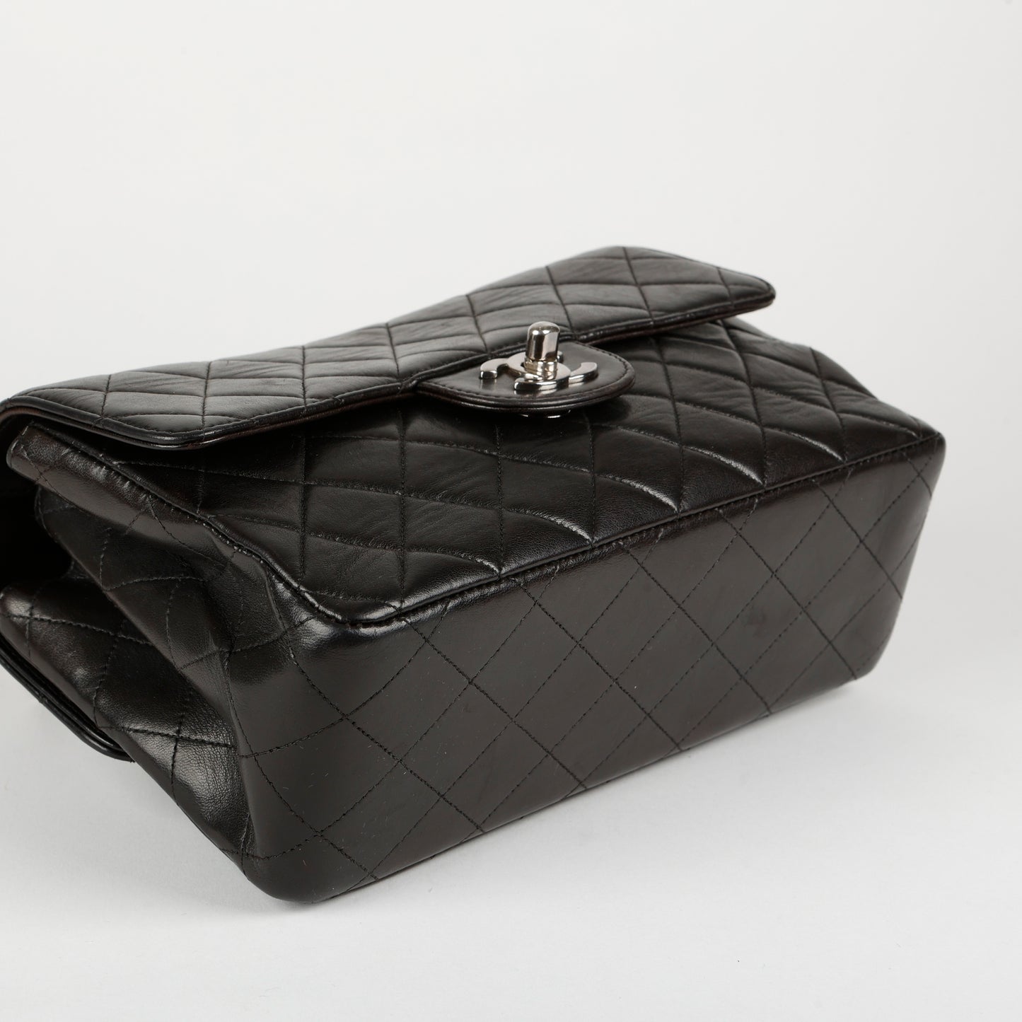 Double Sided Single Flap, Black Lambskin SHW 1106