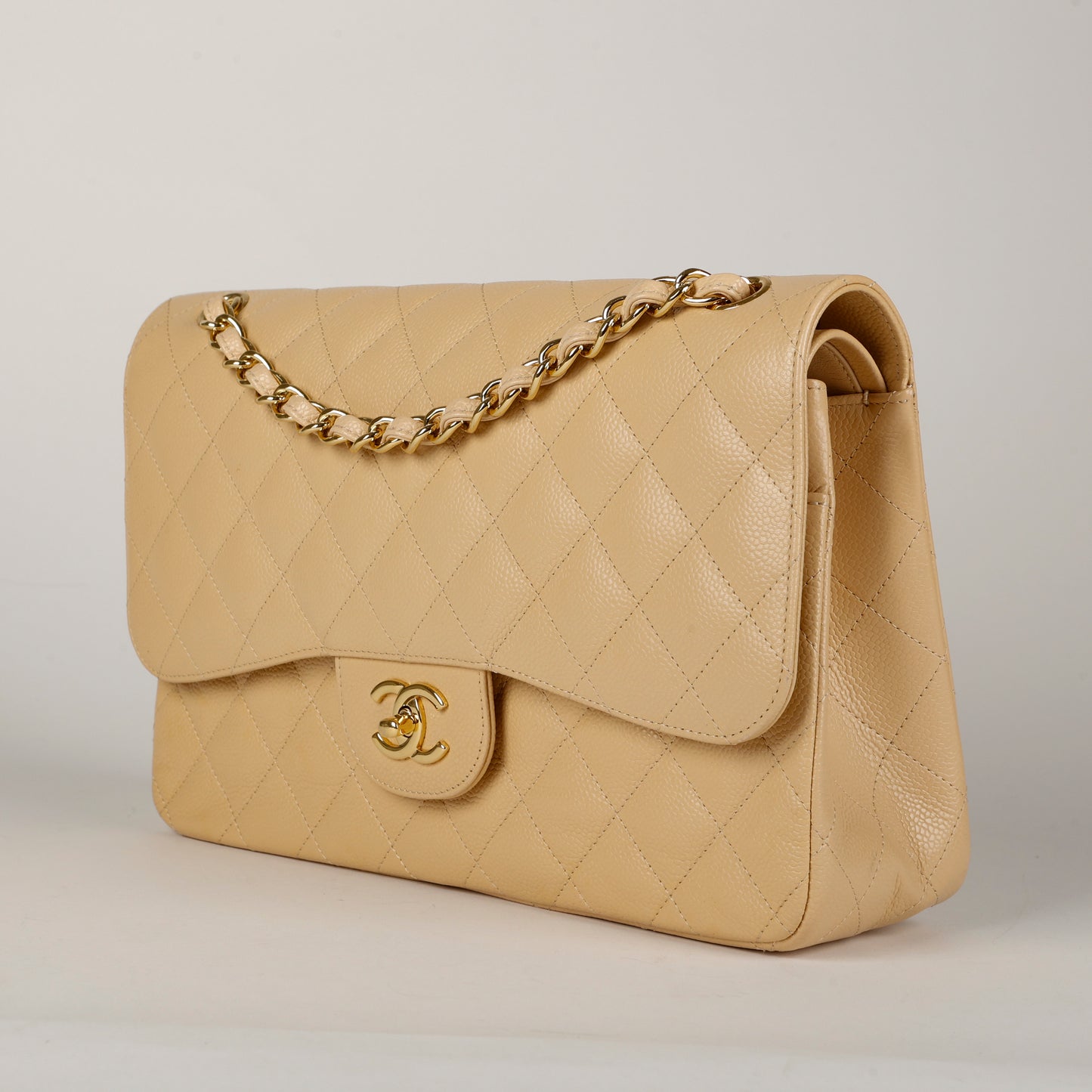 Caviar Jumbo Double Flap, Beige Claire GHW