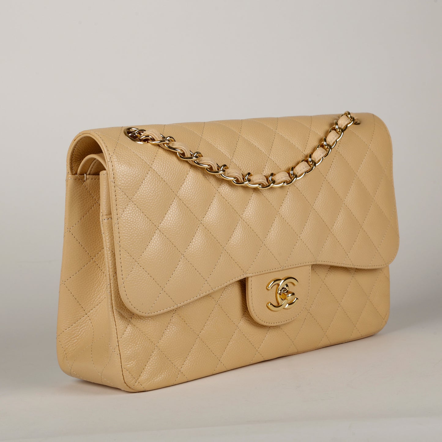 Caviar Jumbo Double Flap, Beige Claire GHW