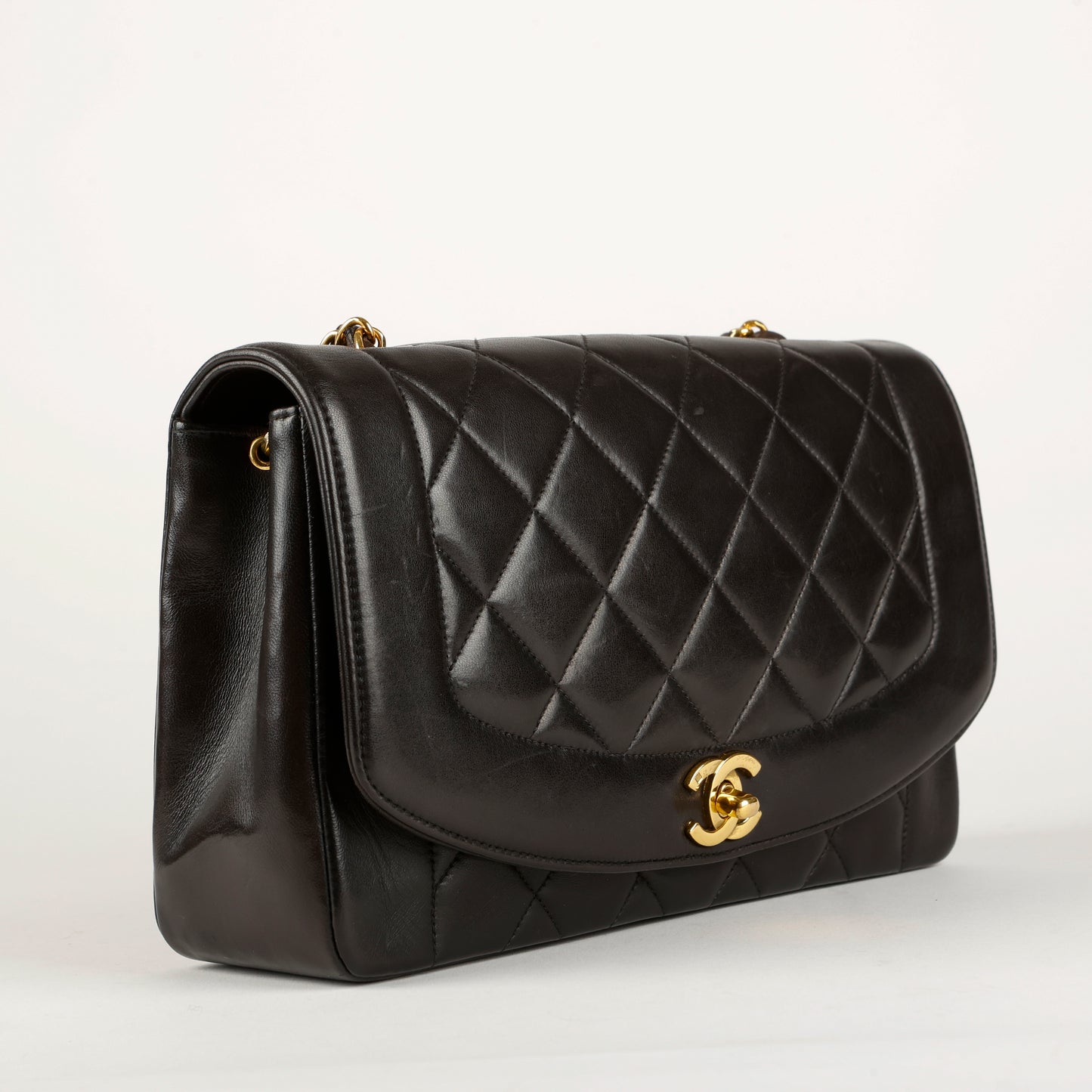 Lambskin Medium Diana, Black Gold Hardware