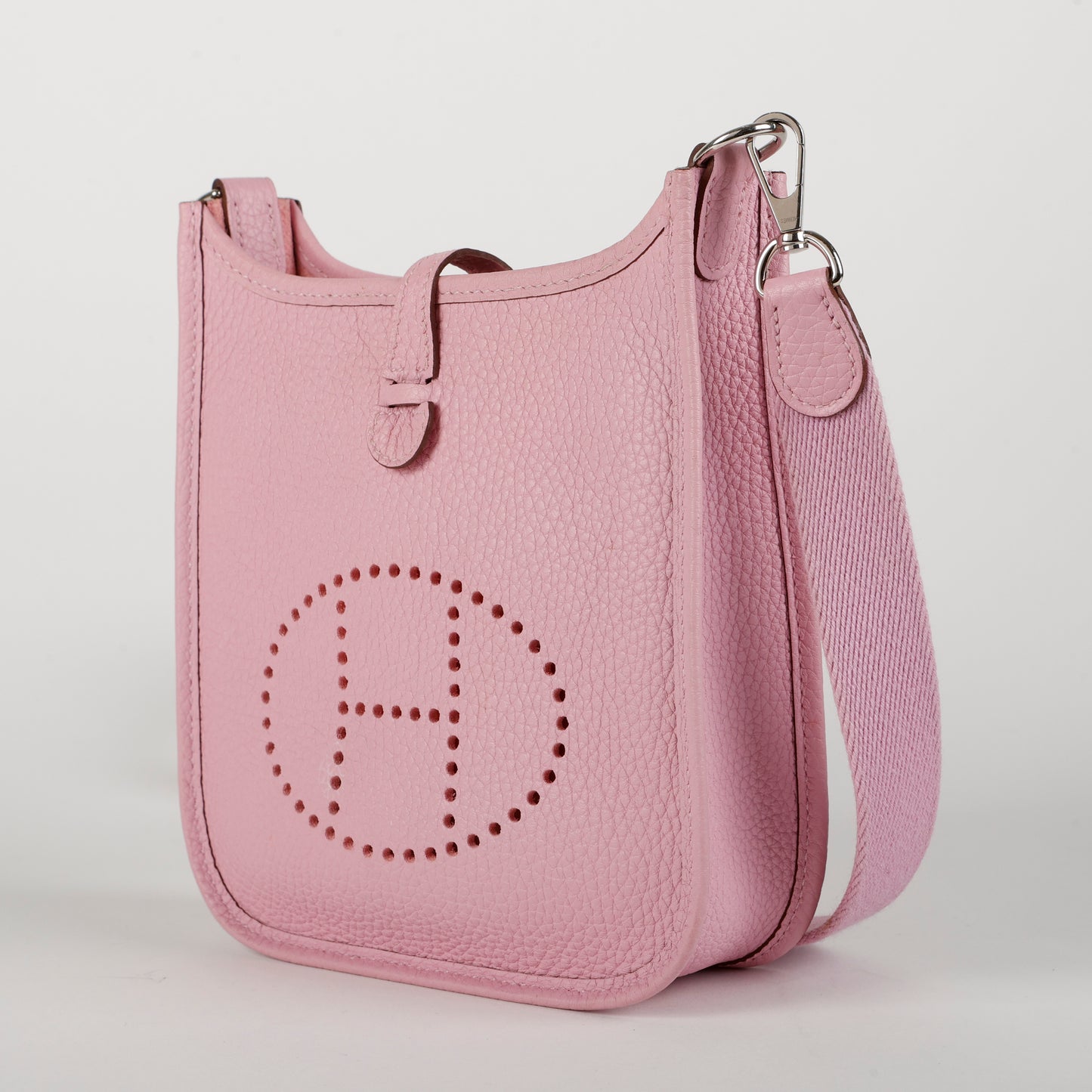 Evelyne TPM Clemence Mauve Sylvestre