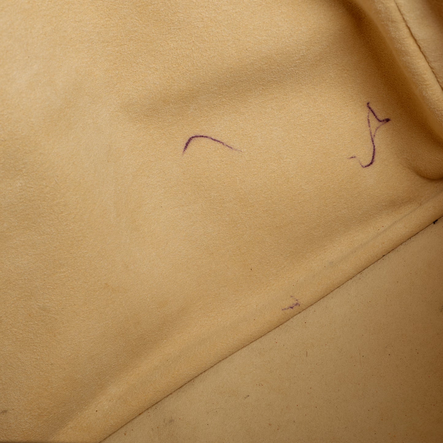 Manhattan GM, Monogram