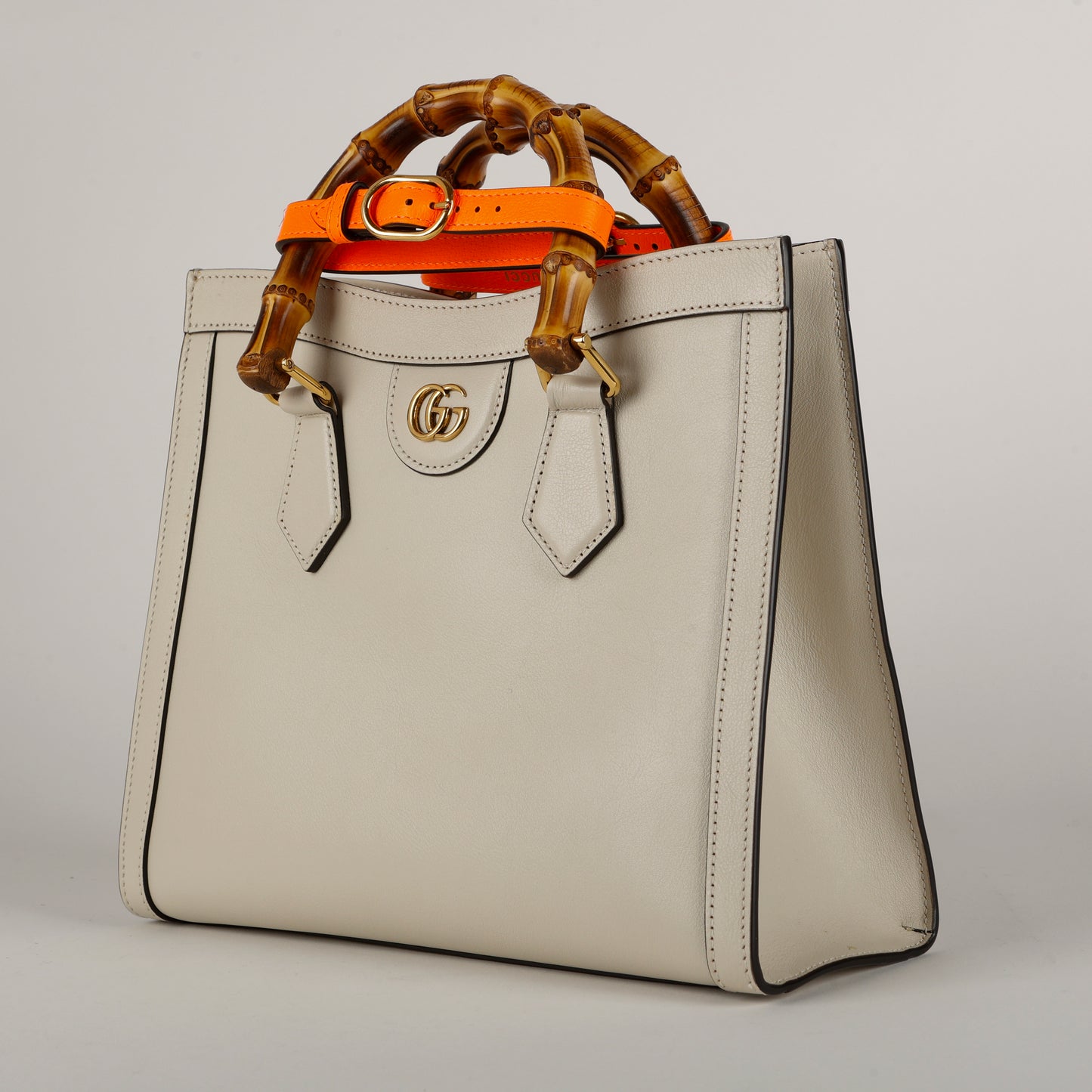 Medium Diana Tote Cream