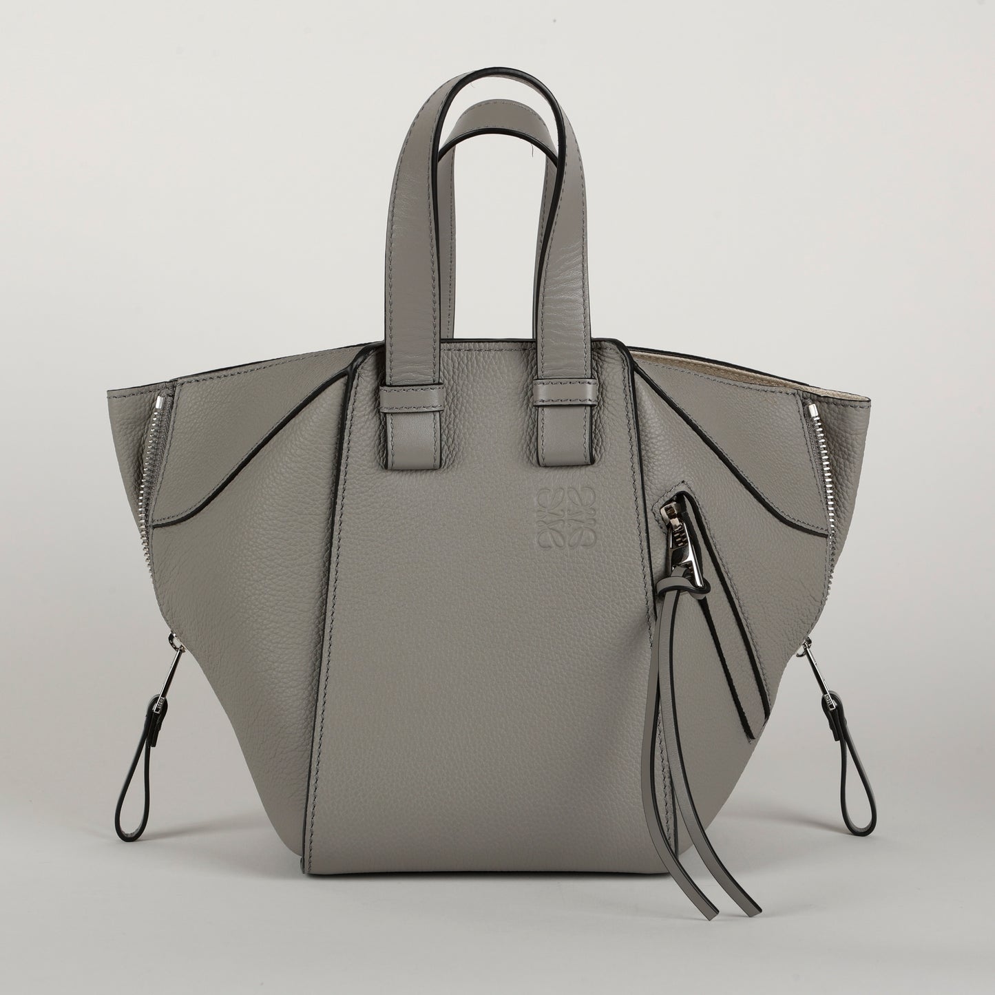 Compact Hammock Shoulder Bag, Pearl Grey Calfskin