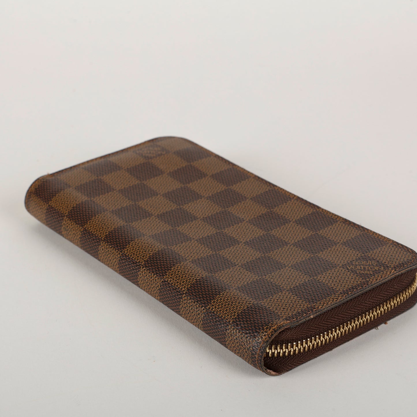 Zippy Wallet, Damier Ebene Rose Ballerine