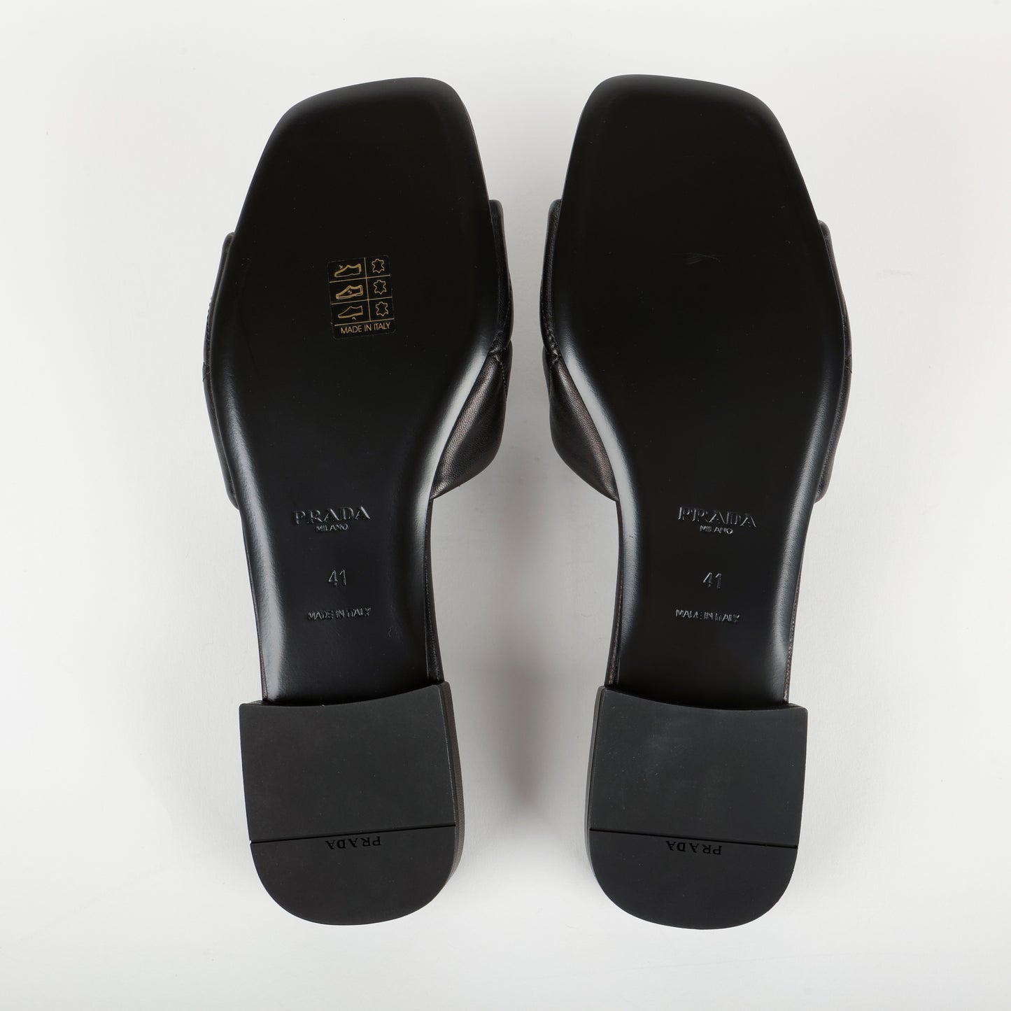 Nappa Logo Slides, Black