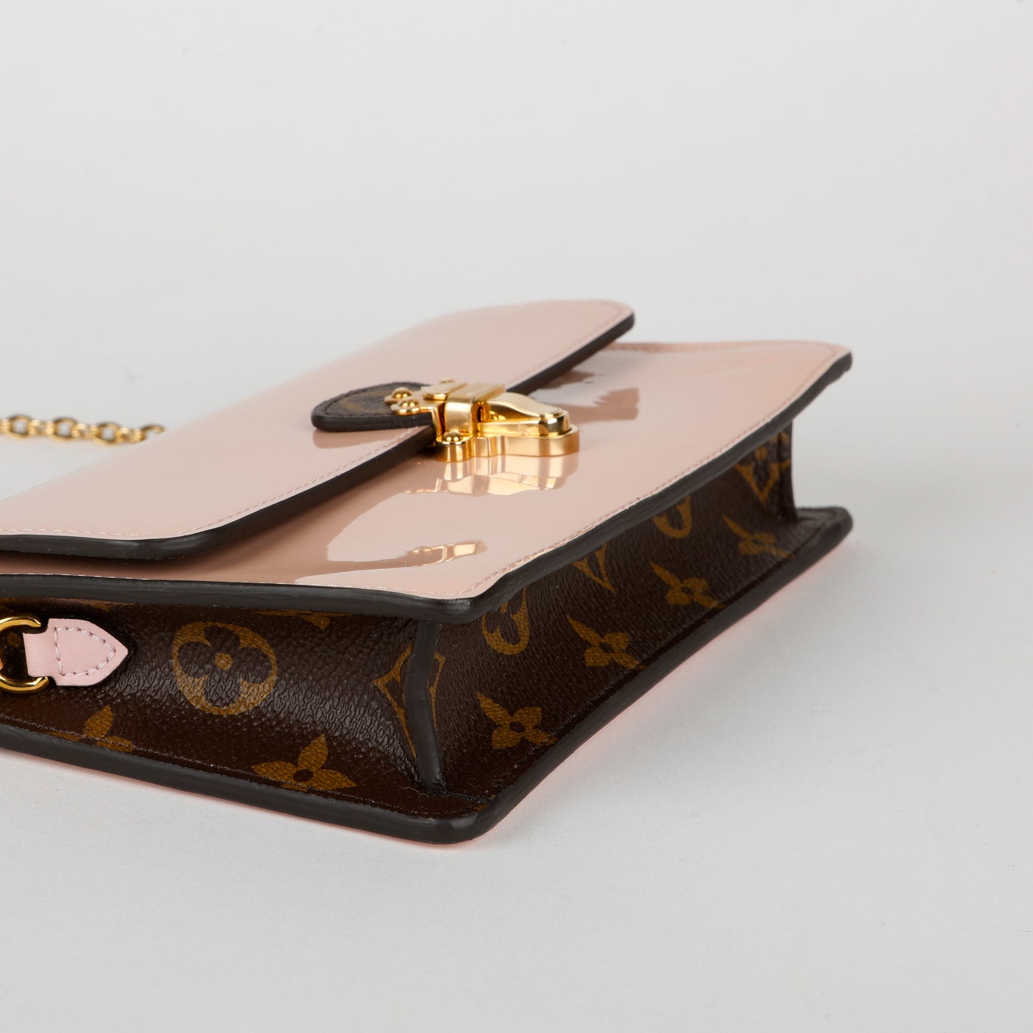 Cherry Wood Chain Wallet, Rose Ballerine/Monogram