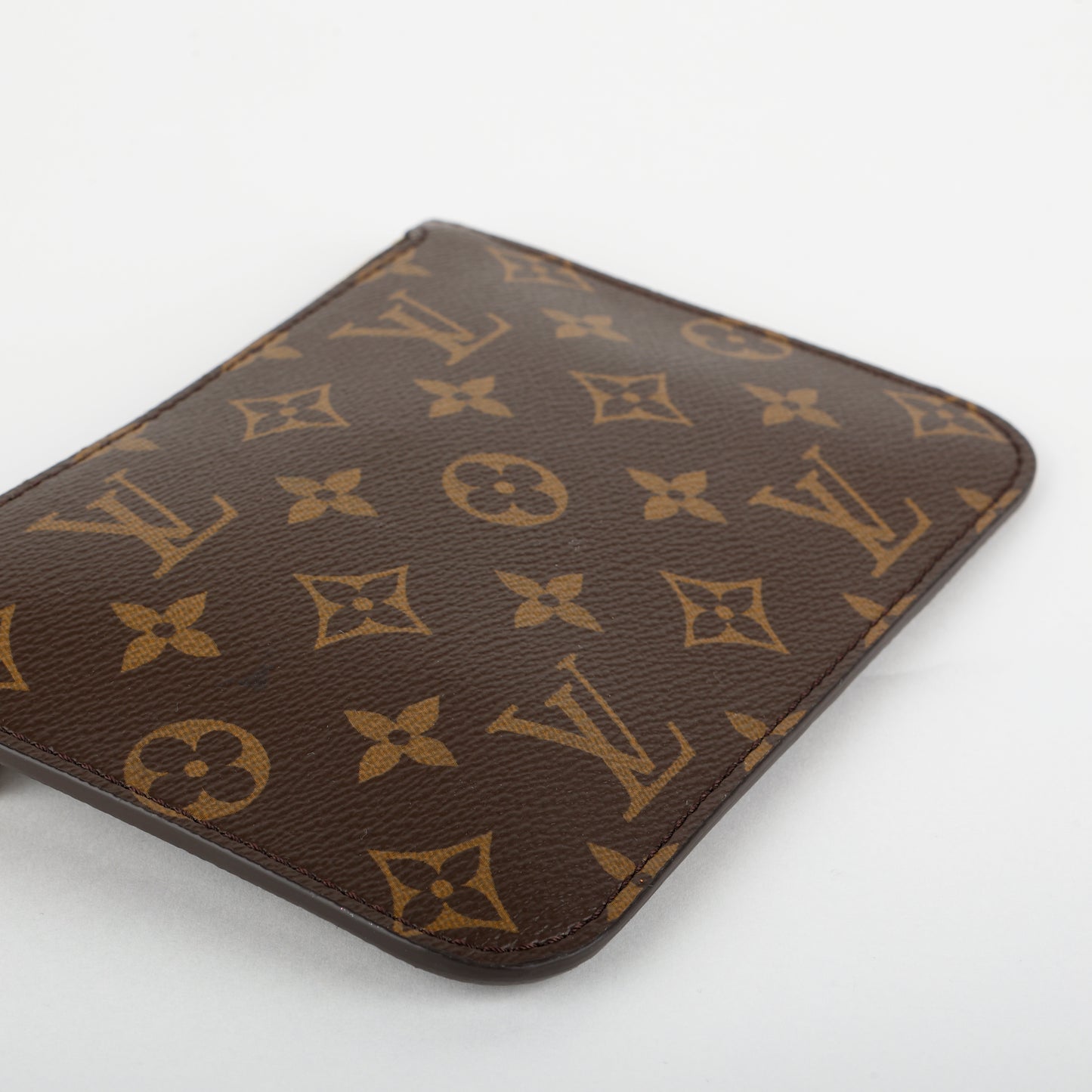 Pochette Wristlet PM, Monogram Brown