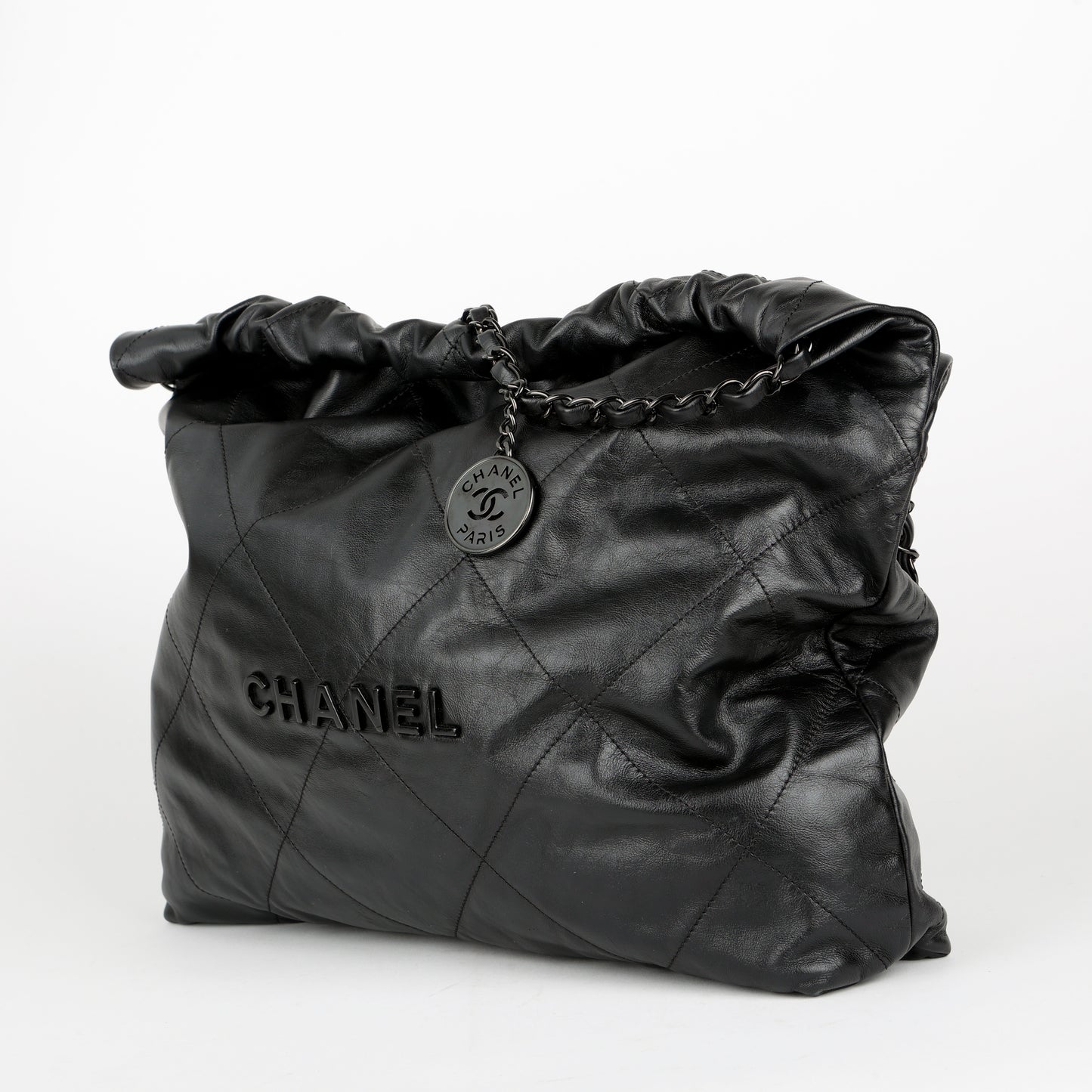 Medium 22, So Black Lambskin 11798