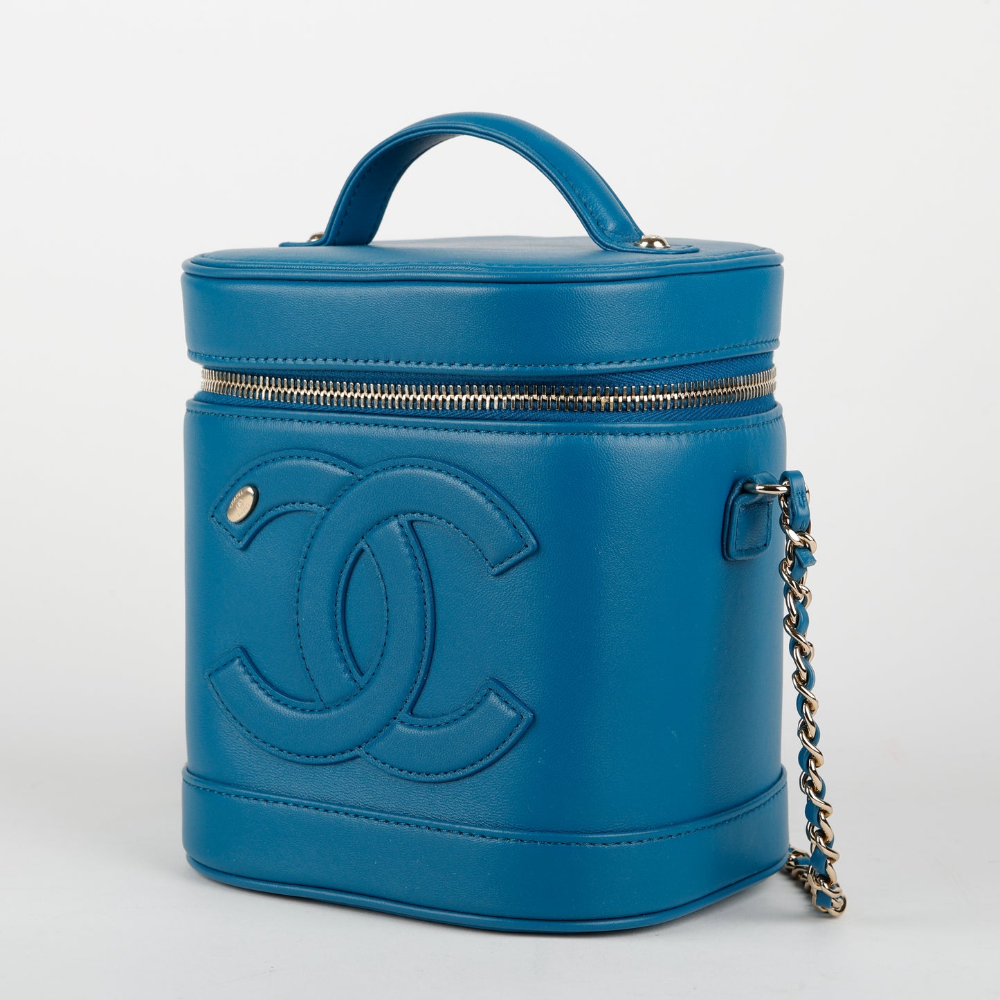 Timeless Vanity On Chain, Blue Lambskin Gold Hardware
