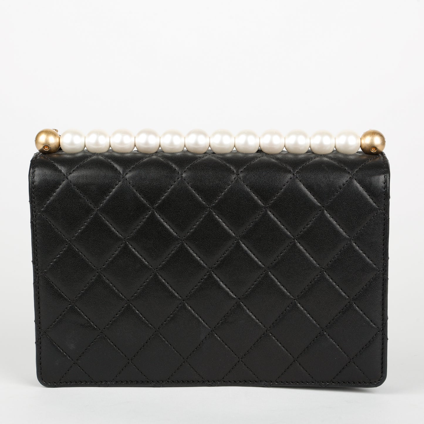 Small Pearl Single Flap, Black Lambskin GHW