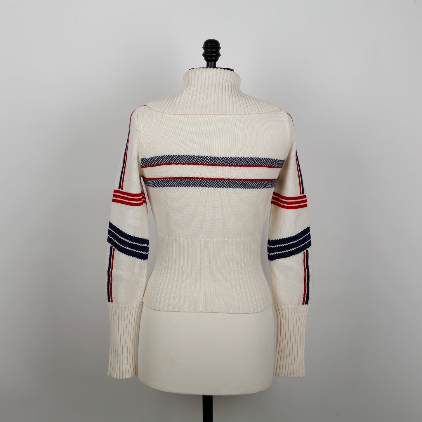 Alps Standard Collar Sweater, White/Navy/Red (Size 6)