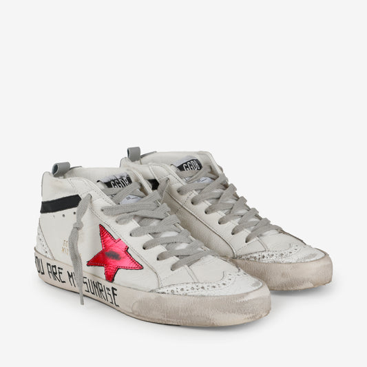 Mid Star Crack Toe, Wine Star/Black Flash (Size 38)