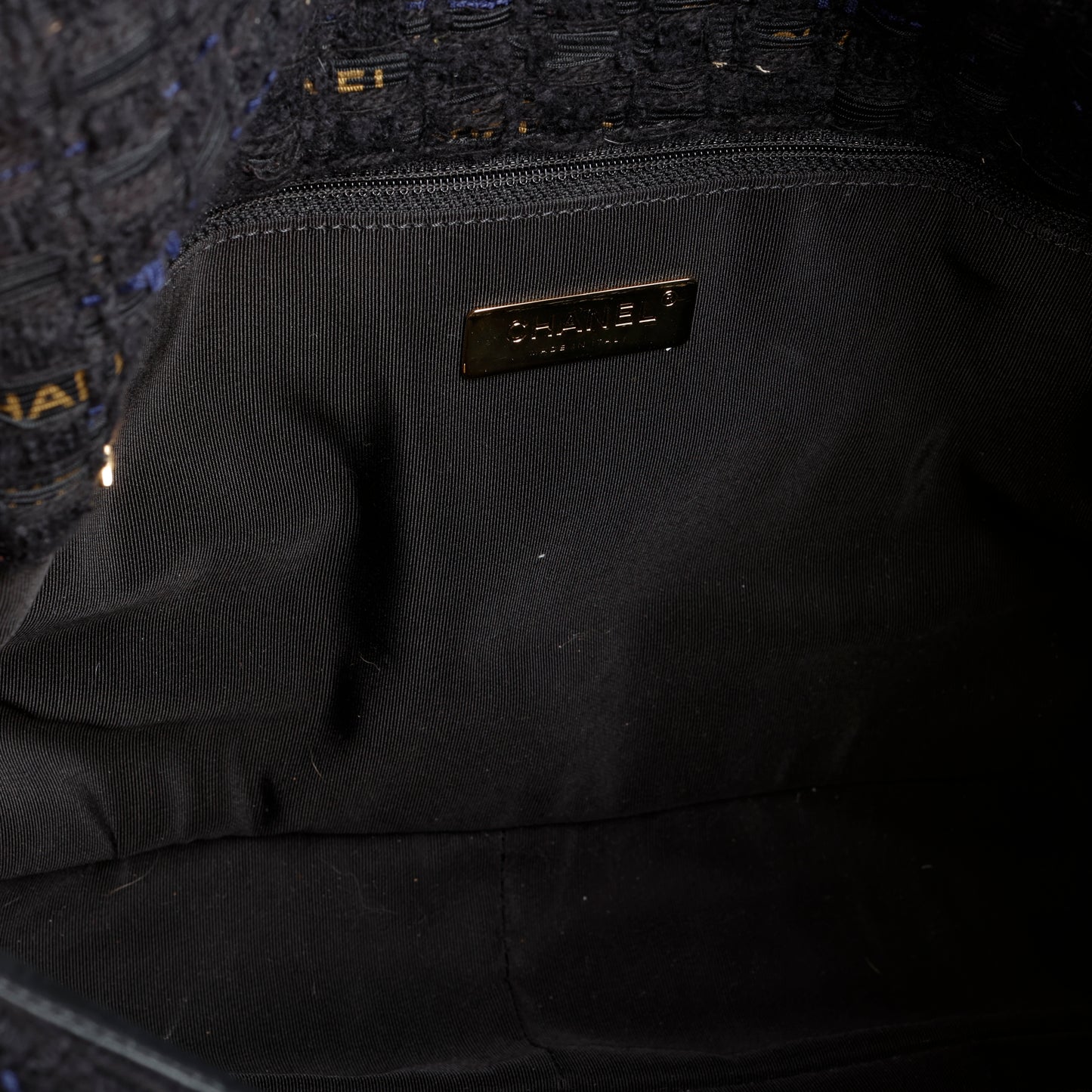 Maxi 19 Ribbon Tweed, Black and Navy