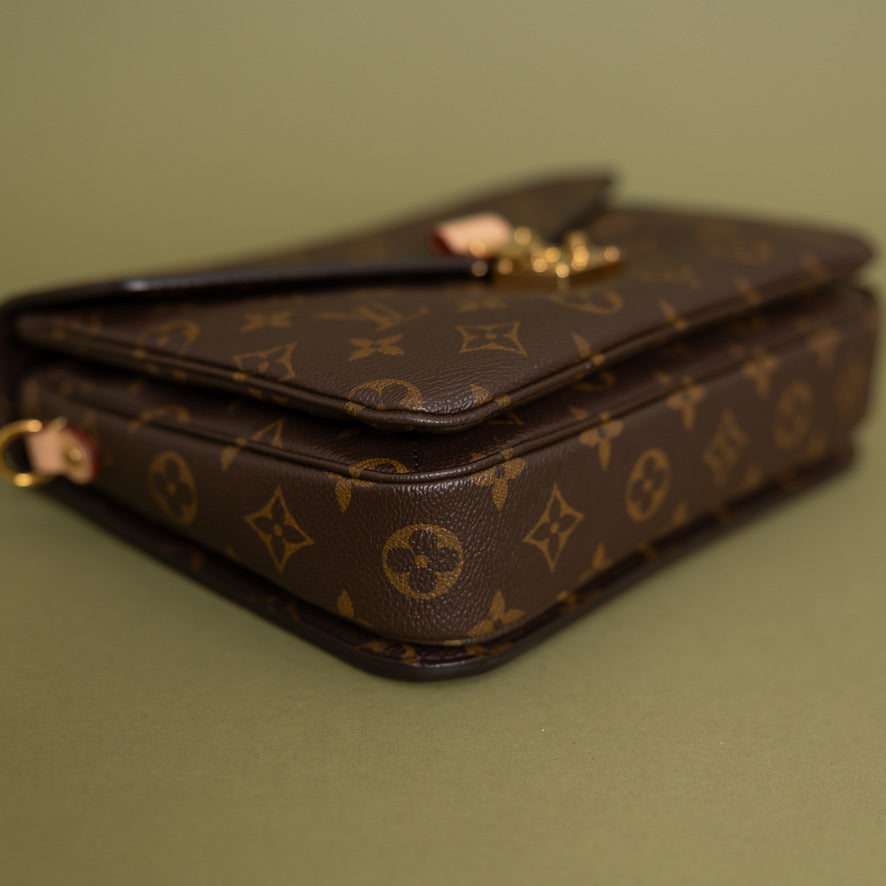 Pochette Metis, Monogram 9982