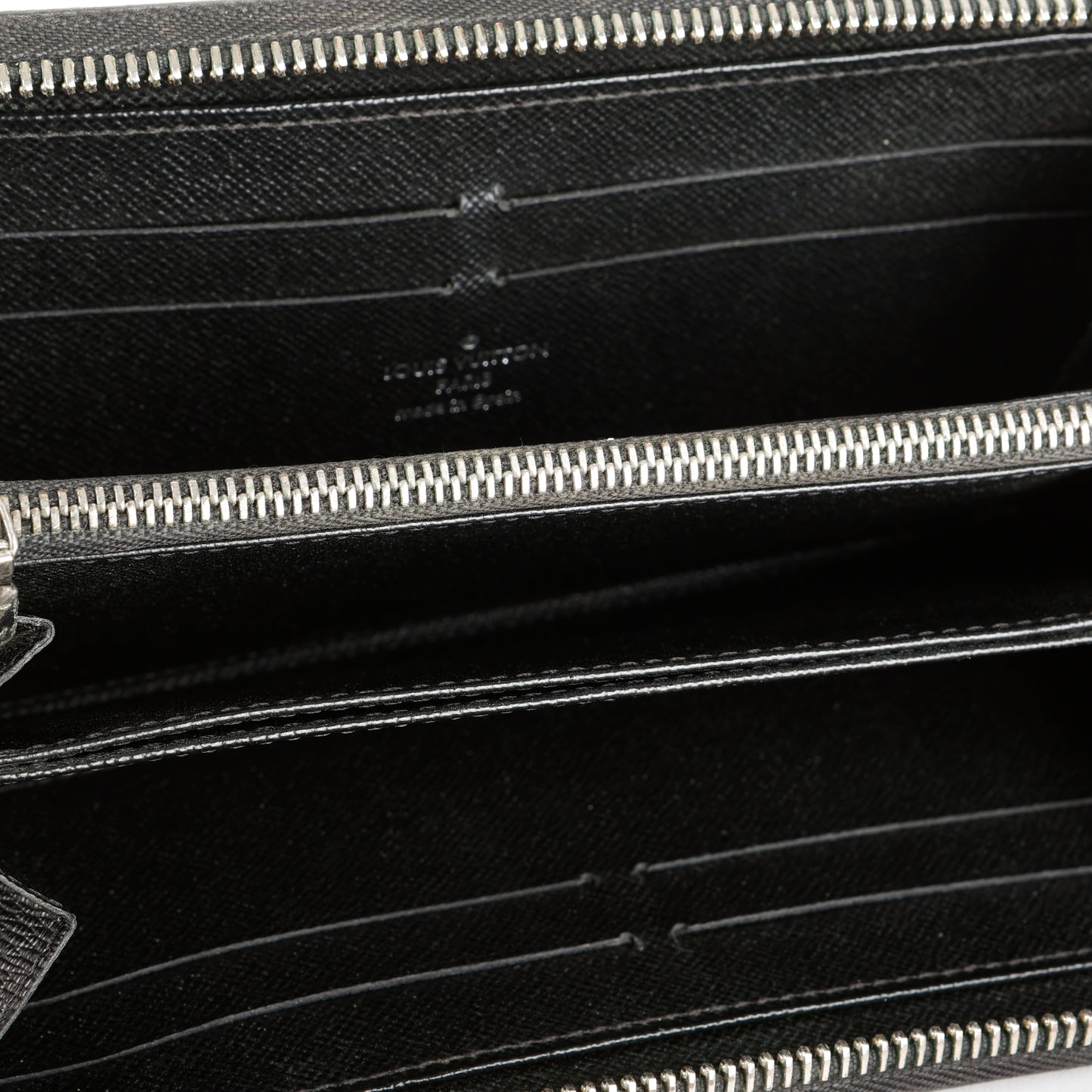 Zippy Wallet, Black Epi #1