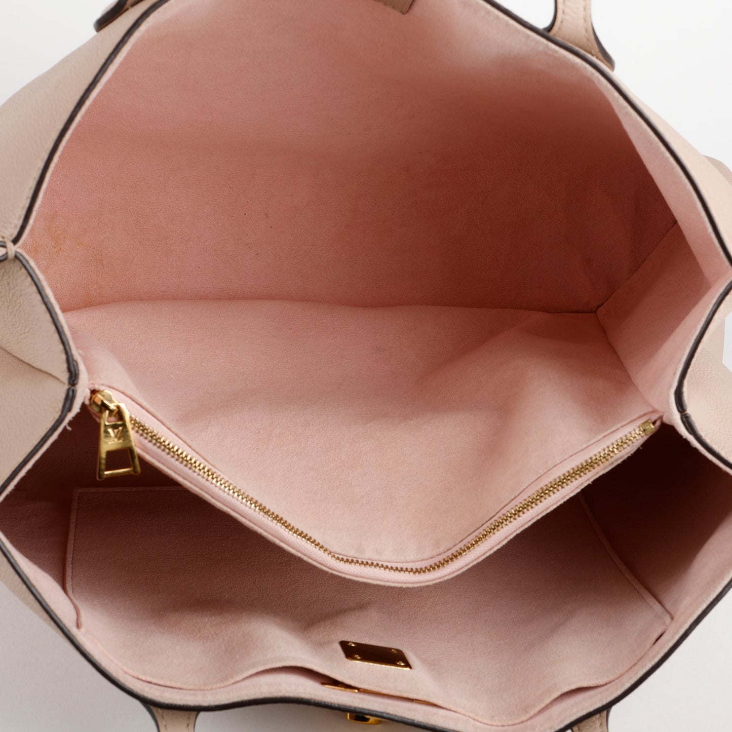 LockMe Shopper, Greige Grained Calfskin