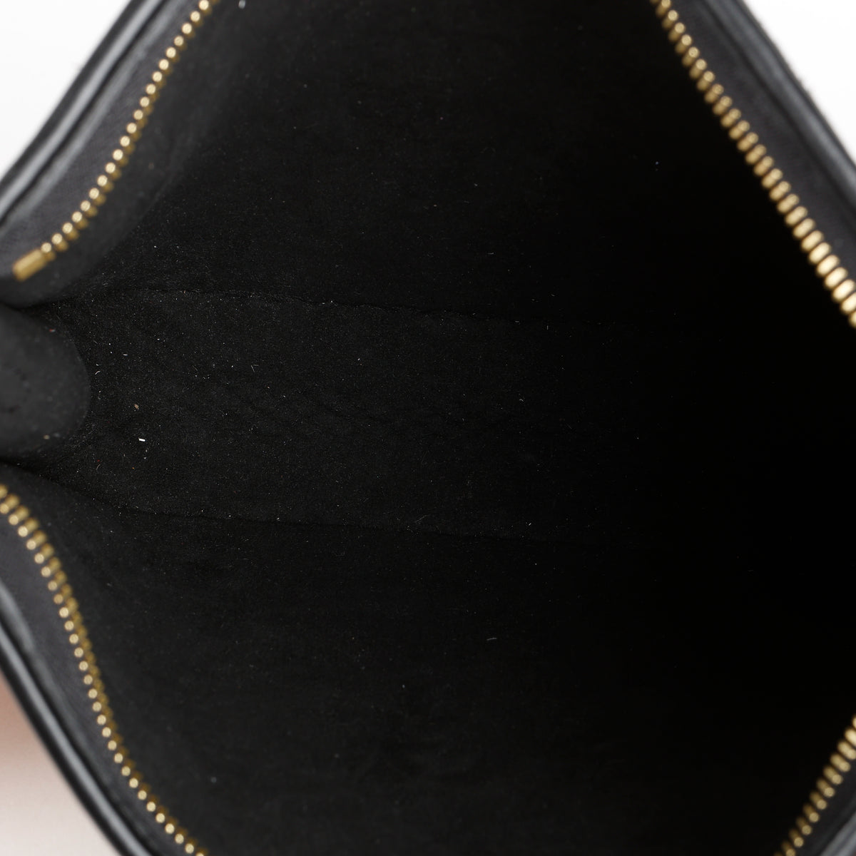 Toiletry Pouch on Chain, Raffia/Black
