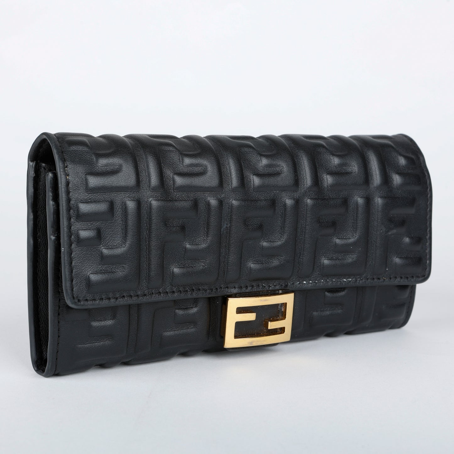 Nappa Embossed Wallet on Chain, Black