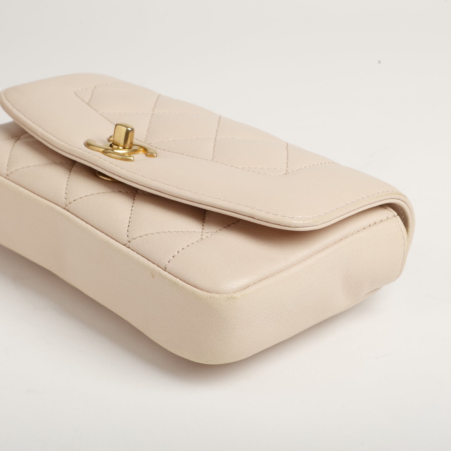 Mini Diana, Beige Lambskin 10125