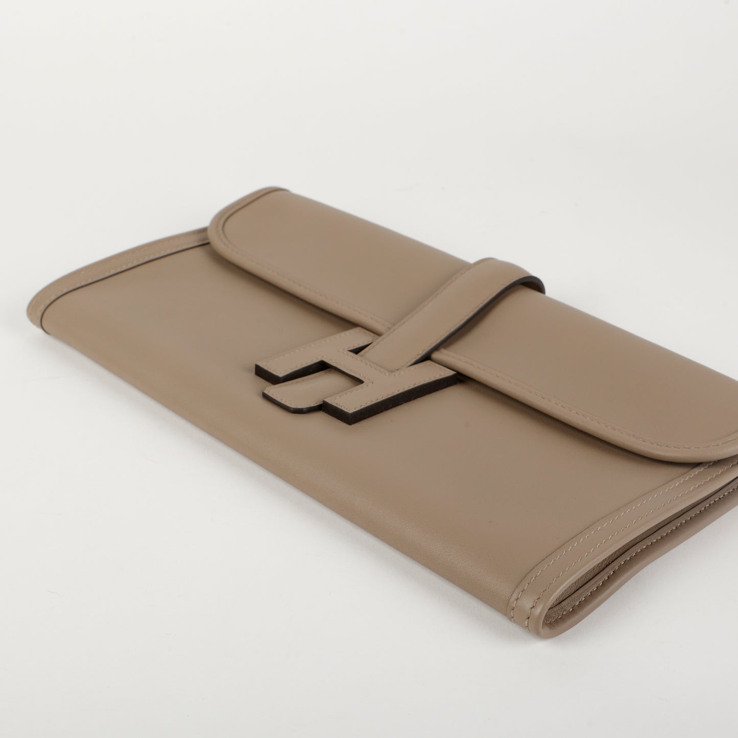 Jige Clutch, Swift Gris