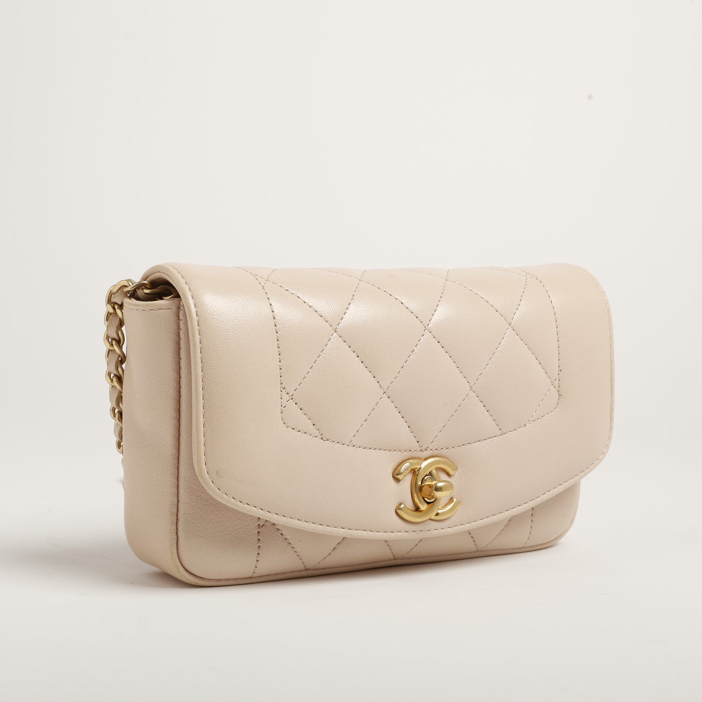 Mini Diana, Beige Lambskin 10125