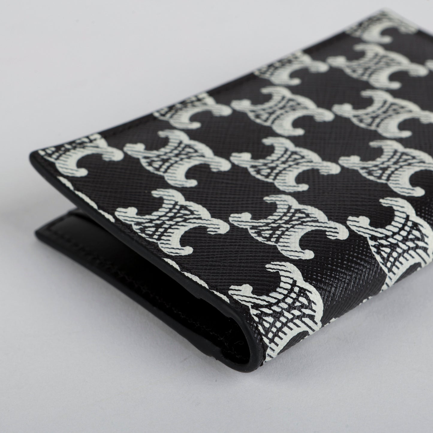 Vertical Card Holder Triomphe Canvas Black Silver
