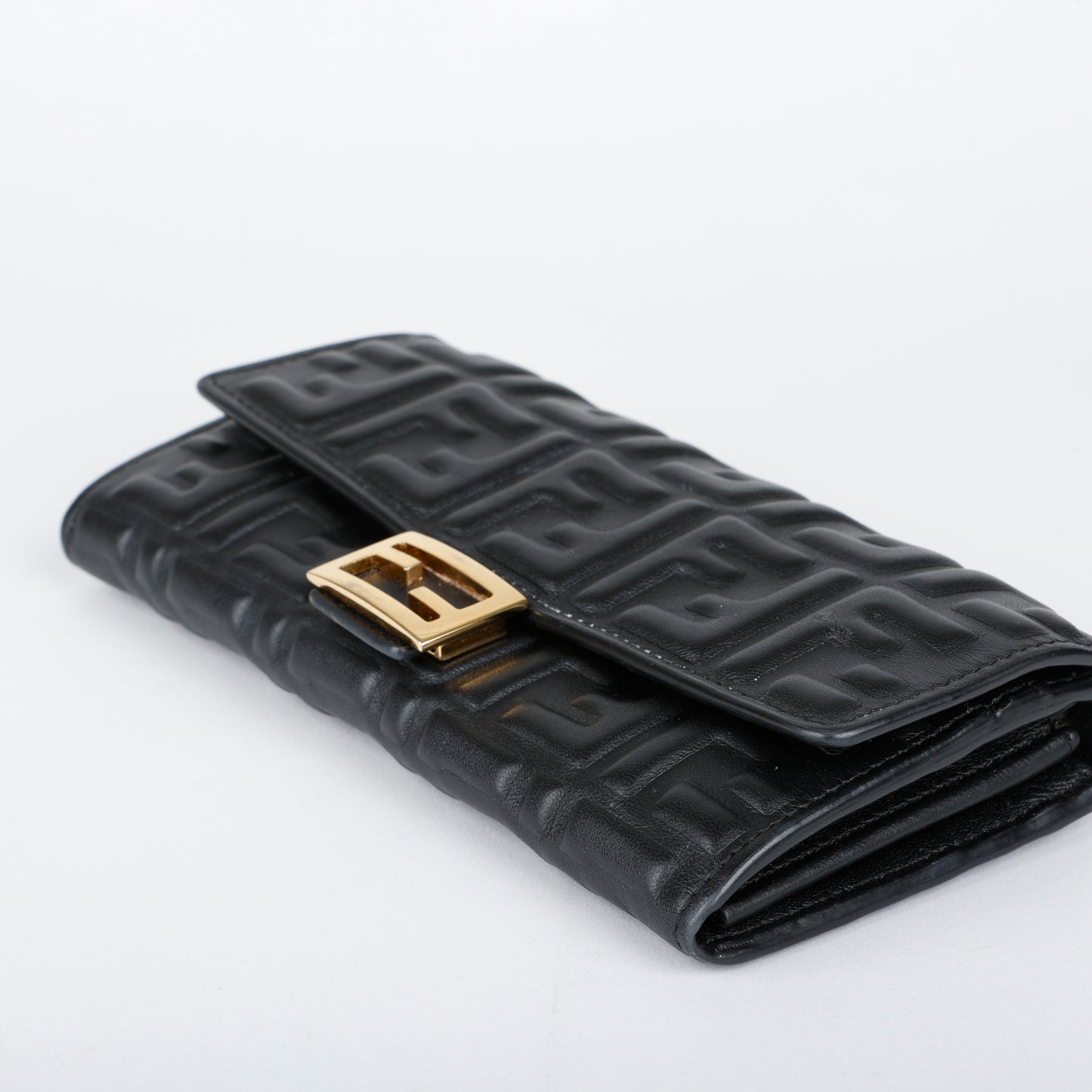 Nappa Embossed Wallet on Chain, Black