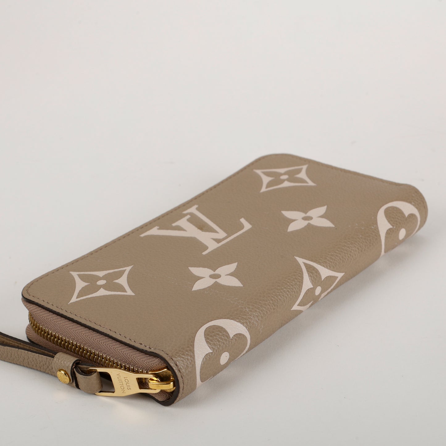 Zippy, Bicolor Turtledove Empreinte 1230
