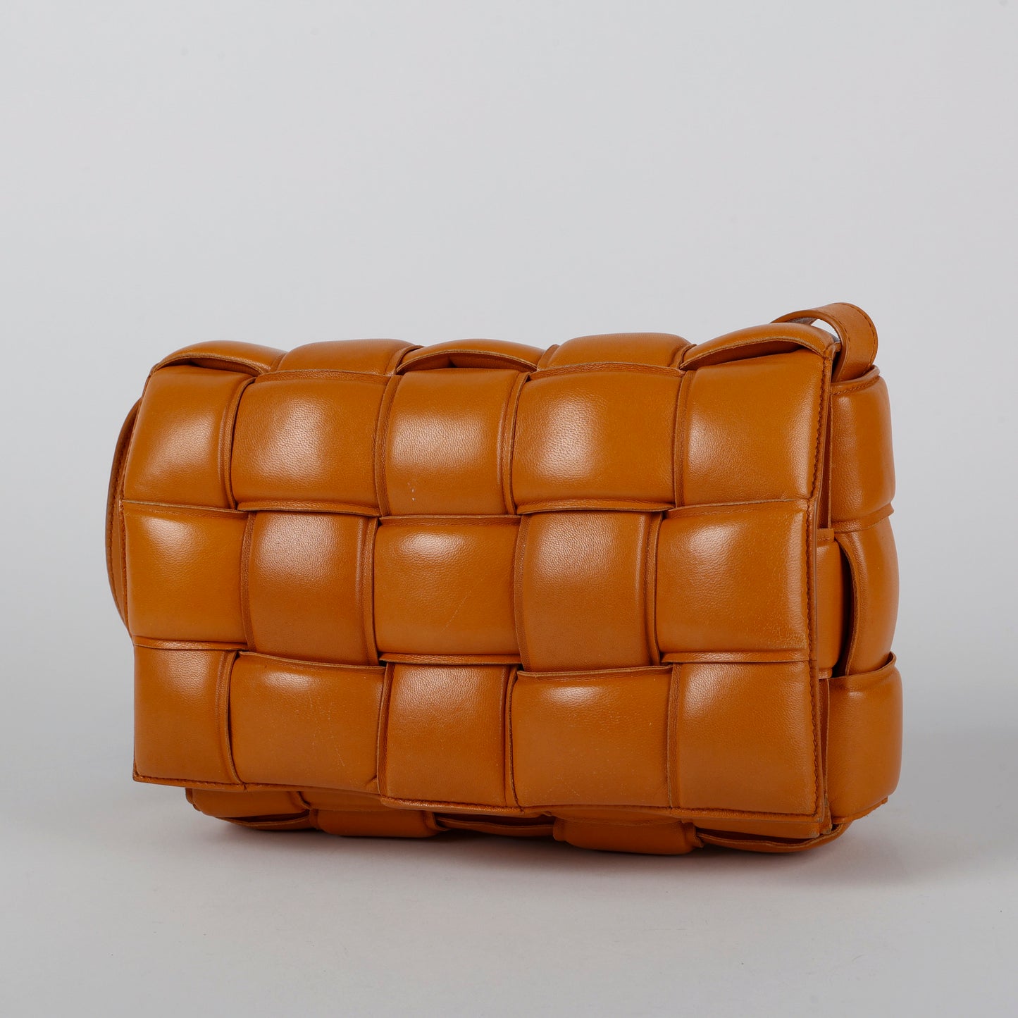 Medium Padded Cassette Lambskin