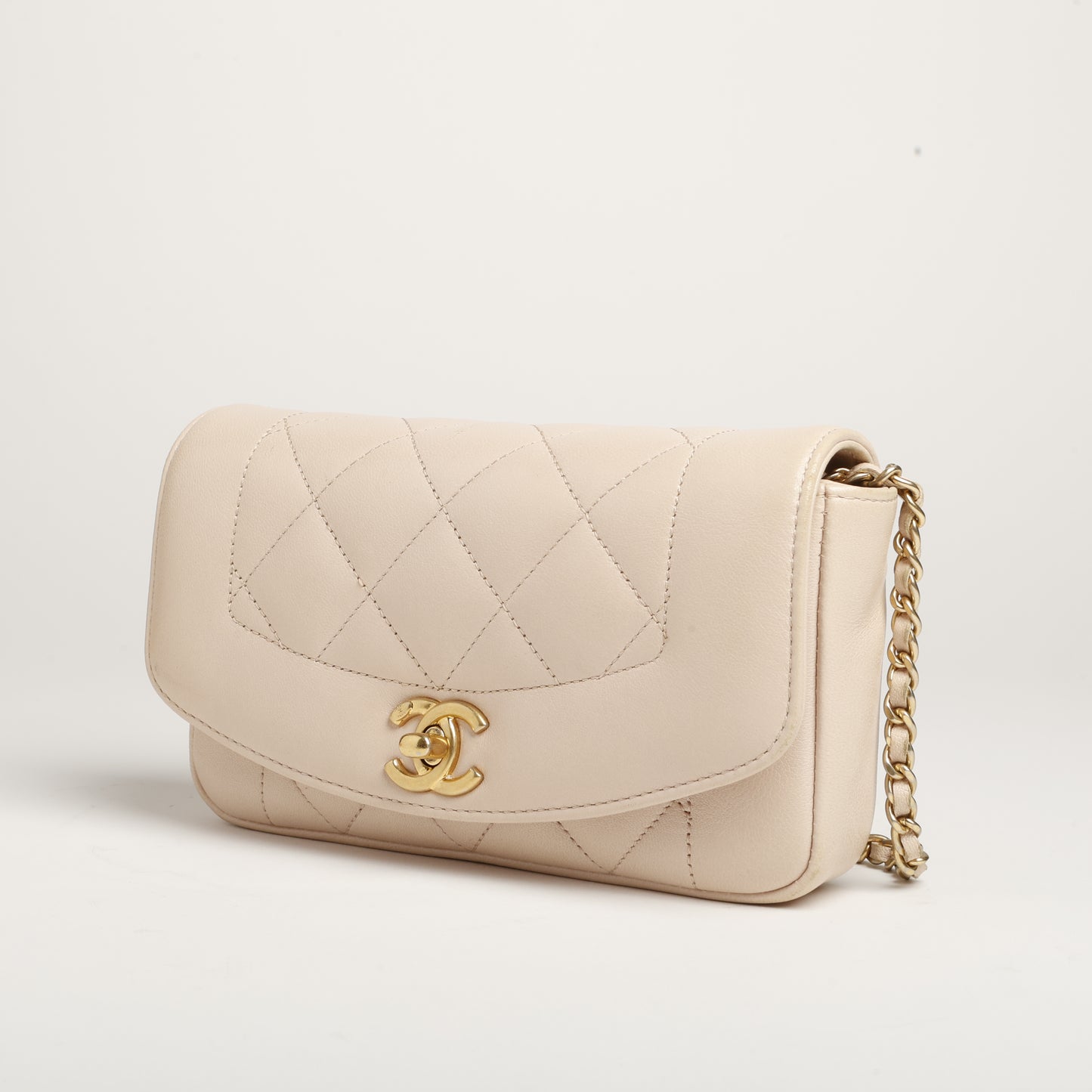Mini Diana, Beige Lambskin 10125