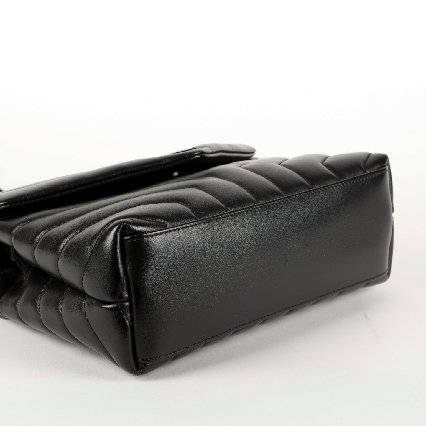 Small LouLou So Black 11224