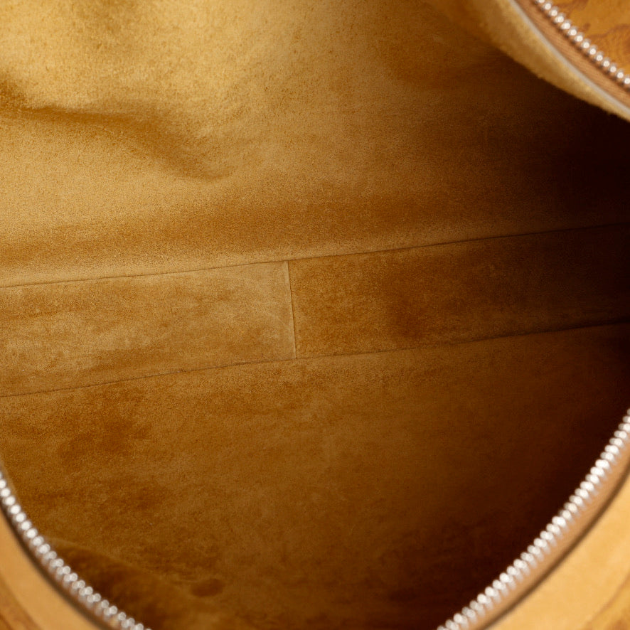 Suede Triomphe Romy 810