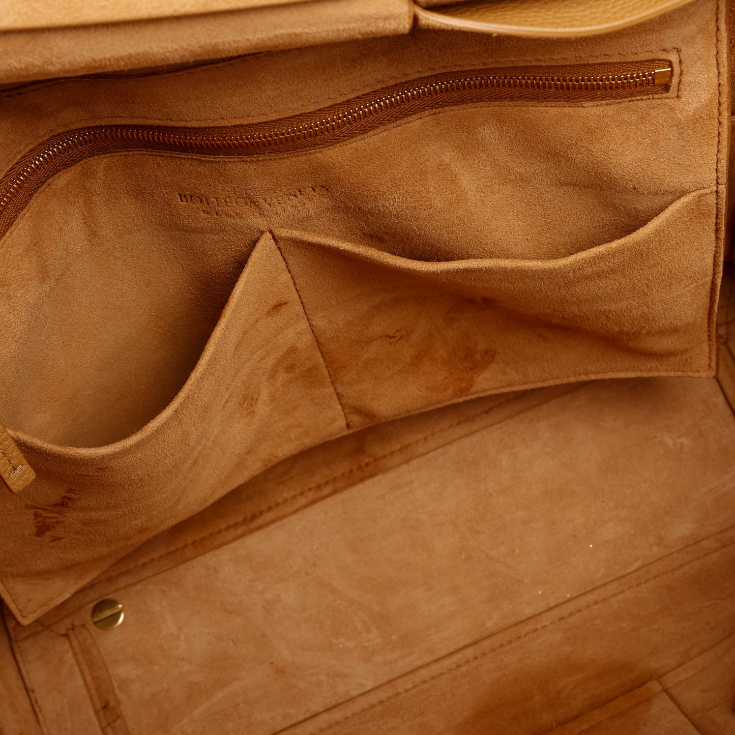 French Calfskin Maxi Intrecciato Arco, Caramel 11223