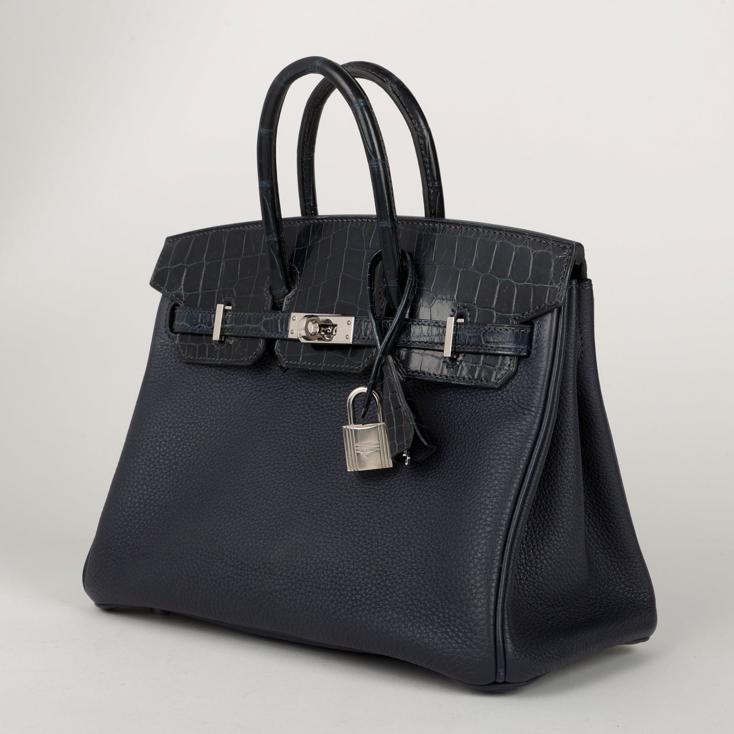 Birkin 25 Bleu Baltique Niloticus Crocodile and Bleu Nuit Togo Touch Palladium Hardware