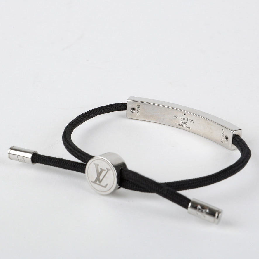 Clip It Bracelet, Black Silver Hardware