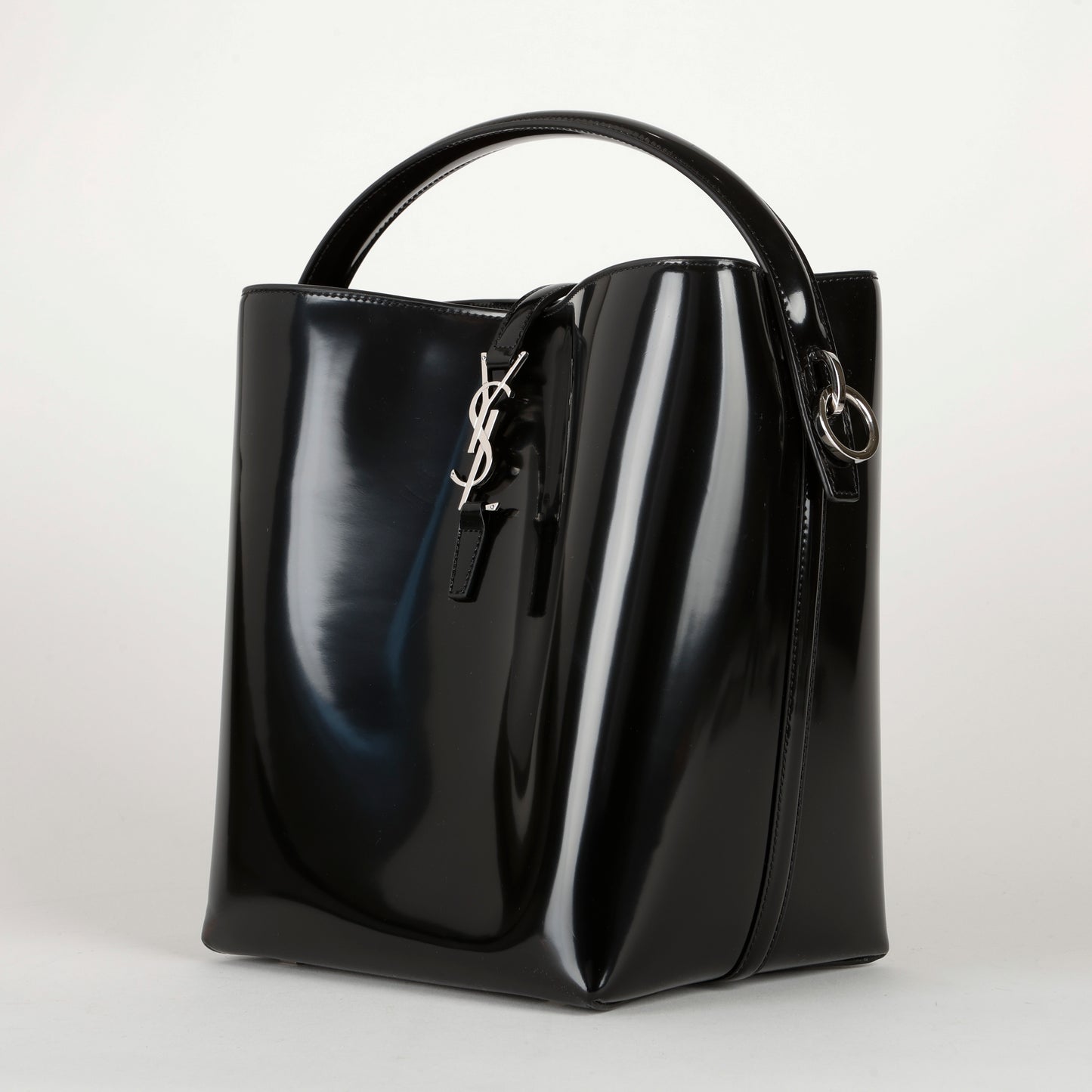 Le 37 Bucket Bag, Shiny Calfskin