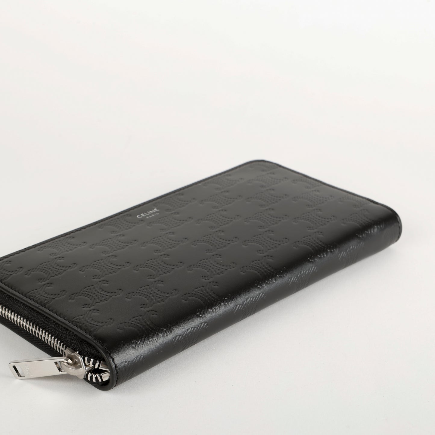 Large Triomphe Zip Wallet 10706