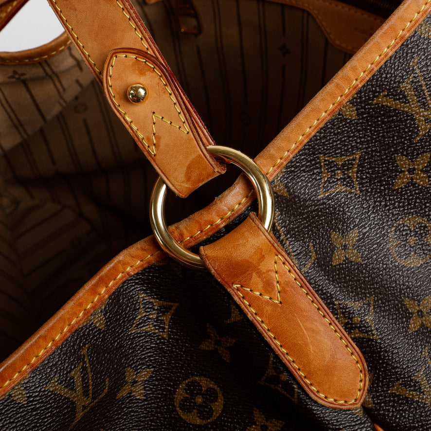 Delightful GM Monogram