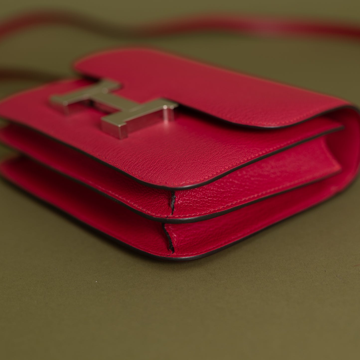 Constance 18 Mysore Goatskin, Framboise 9500