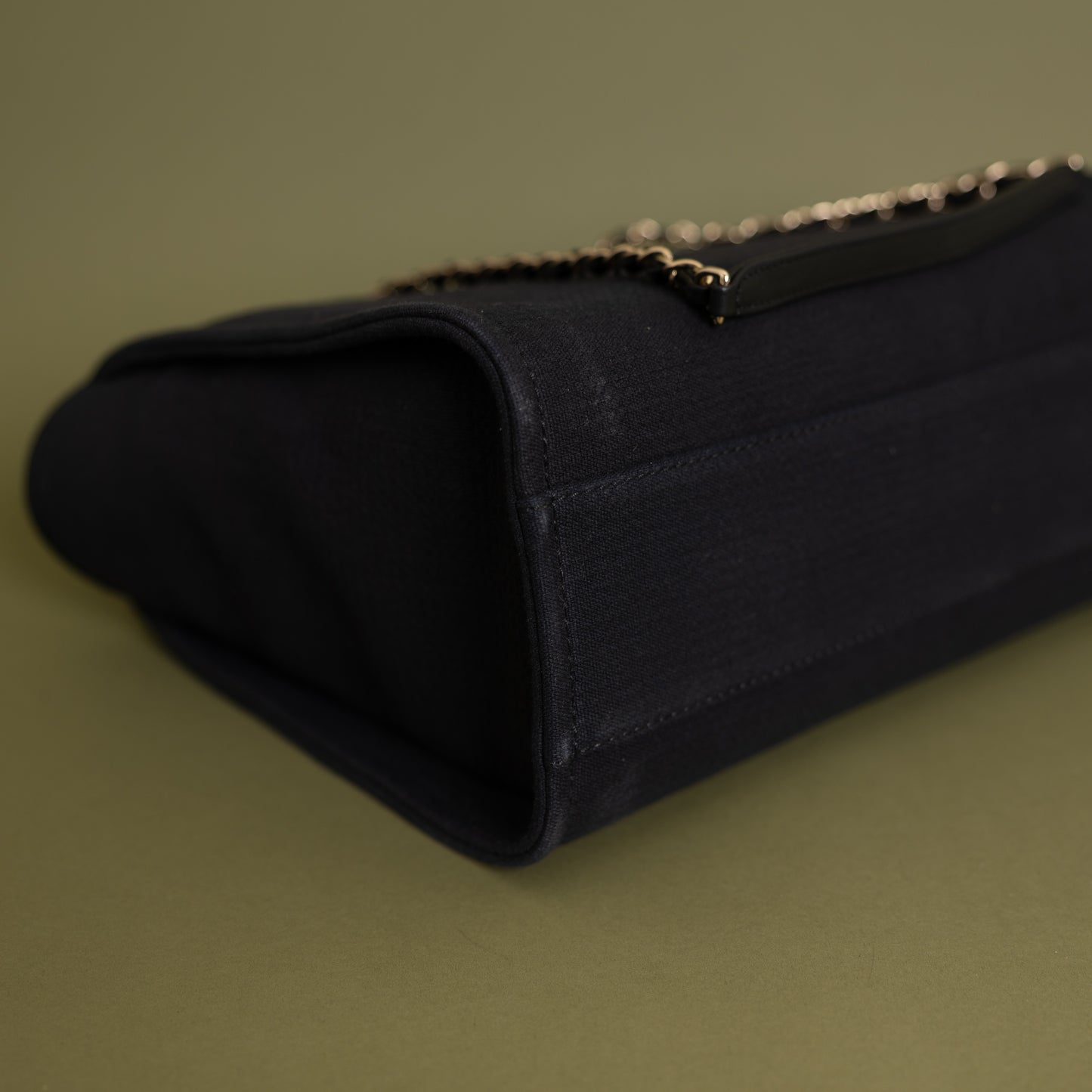 Medium Deauville, Black Canvas 9888