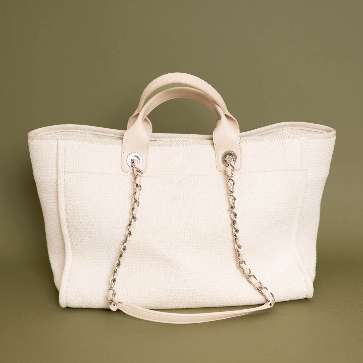 Large Deauville, White Canvas 9924