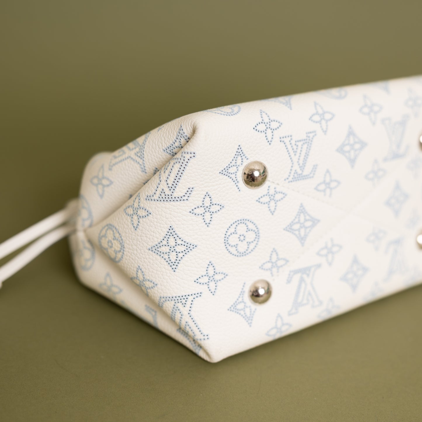 Bella Mahina, White/Blue 9930