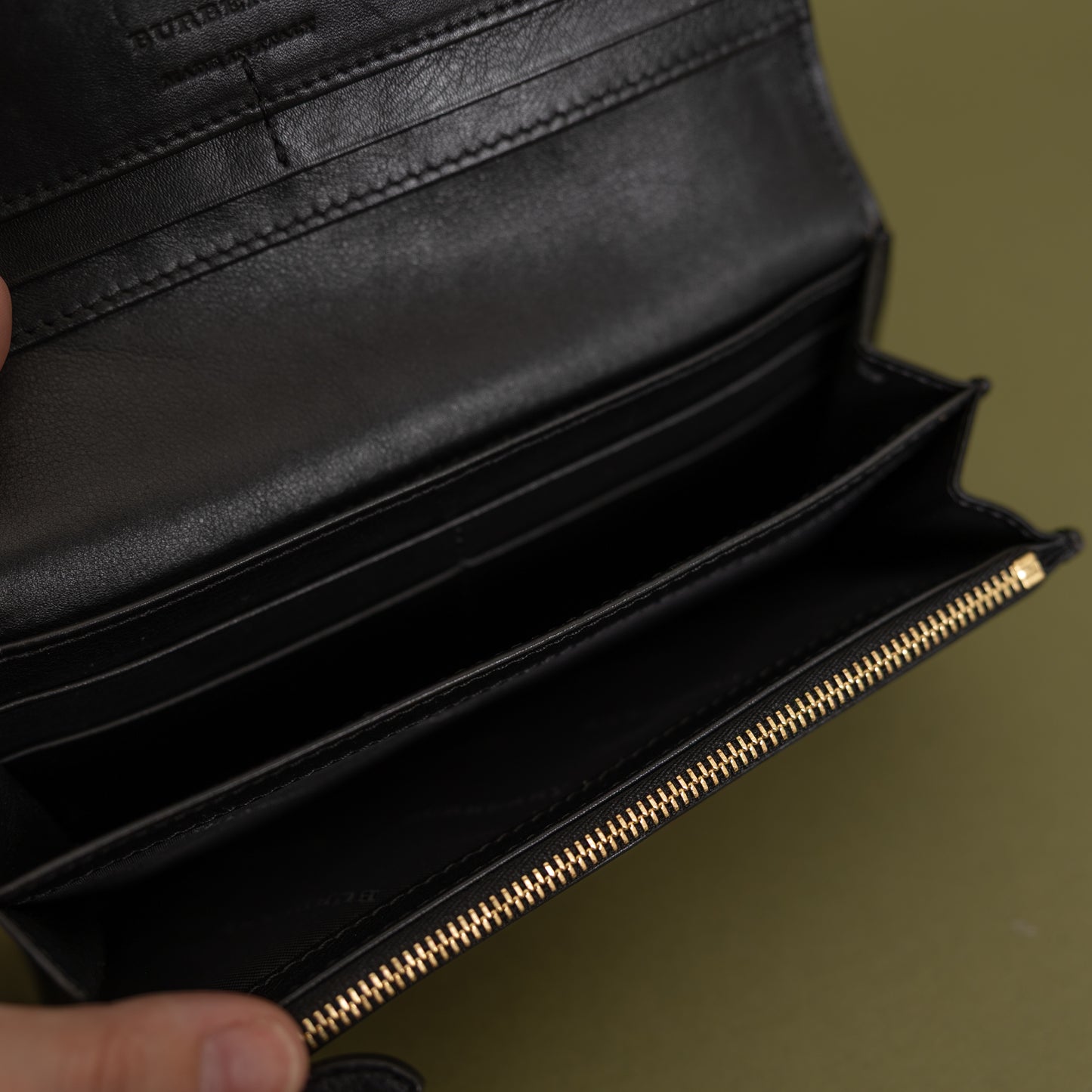 Continental Logo Zippy Wallet, Black 9931