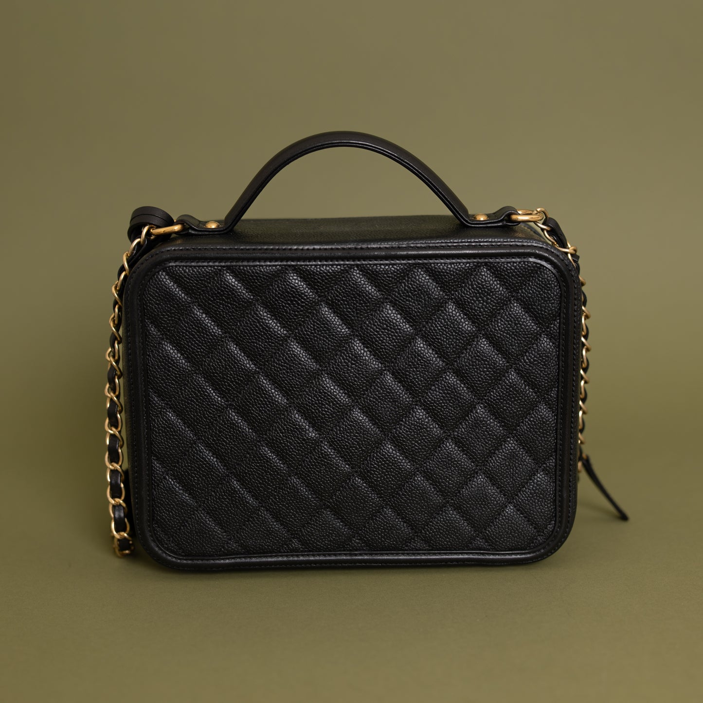 Large Filigree, Black Caviar 9949