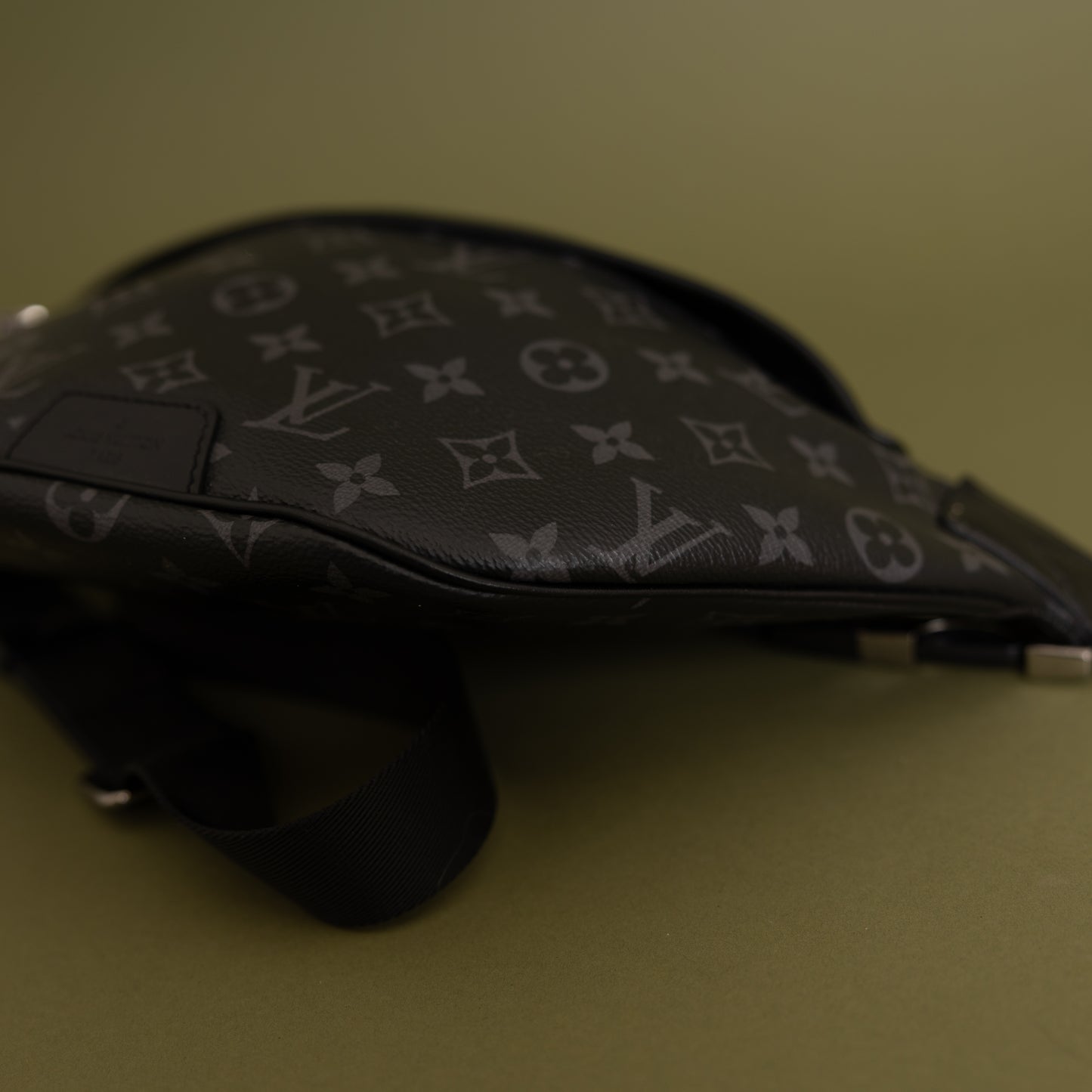 Discovery Bumbag, Monogram Eclipse 9956