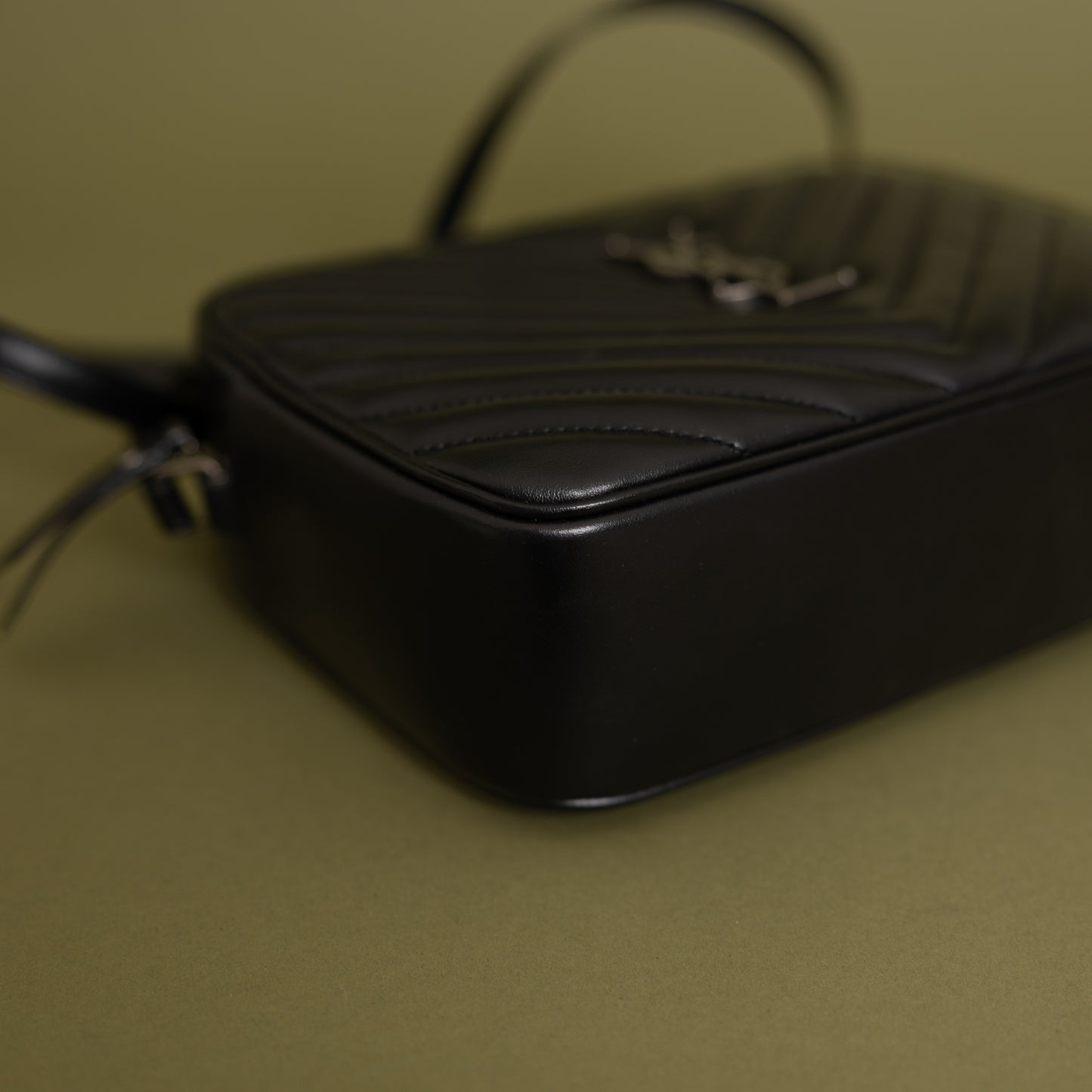 Lou Camera Bag, Black SHW 9995